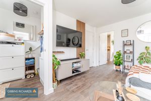 Sitting Room- click for photo gallery